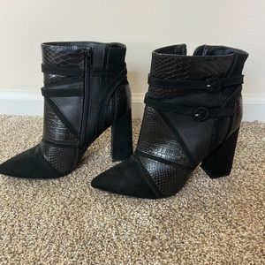 Just Fab ankle heeled booties